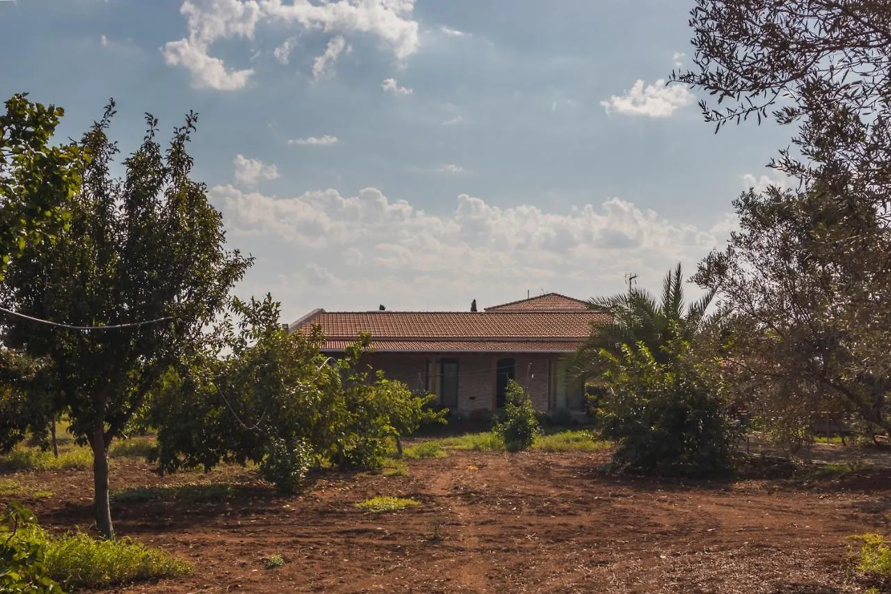 Berryrose Villa Perivolia